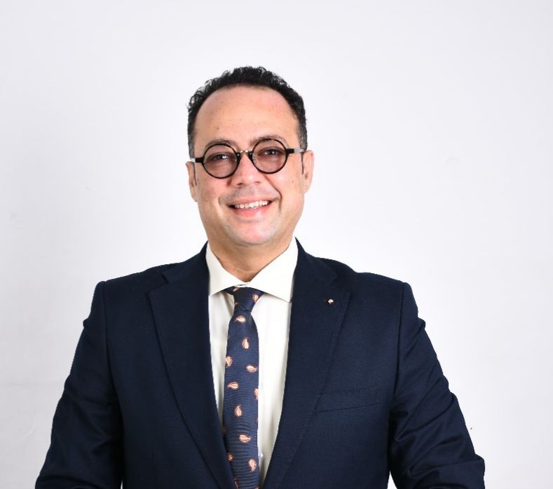 Dr, Mohamed Elharthy